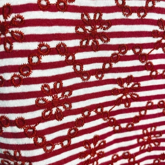 Anthropologie Postmark red embroidered eyelet tee shirt NWT - Picture 4 of 13